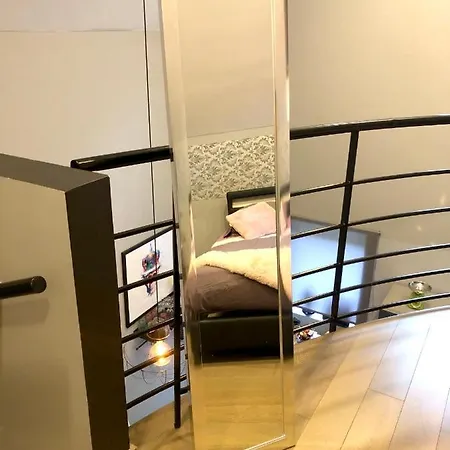 One Bedroom With Furnished Garden And Wifi At